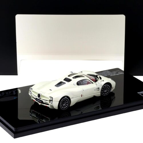 1:43 LCD Models Pagani Utopia Coupe white/ light gold LCD43012-WH