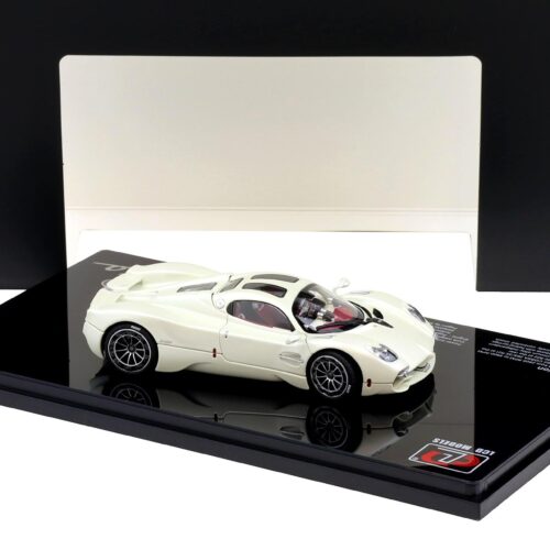 1:43 LCD Models Pagani Utopia Coupe white/ light gold LCD43012-WH