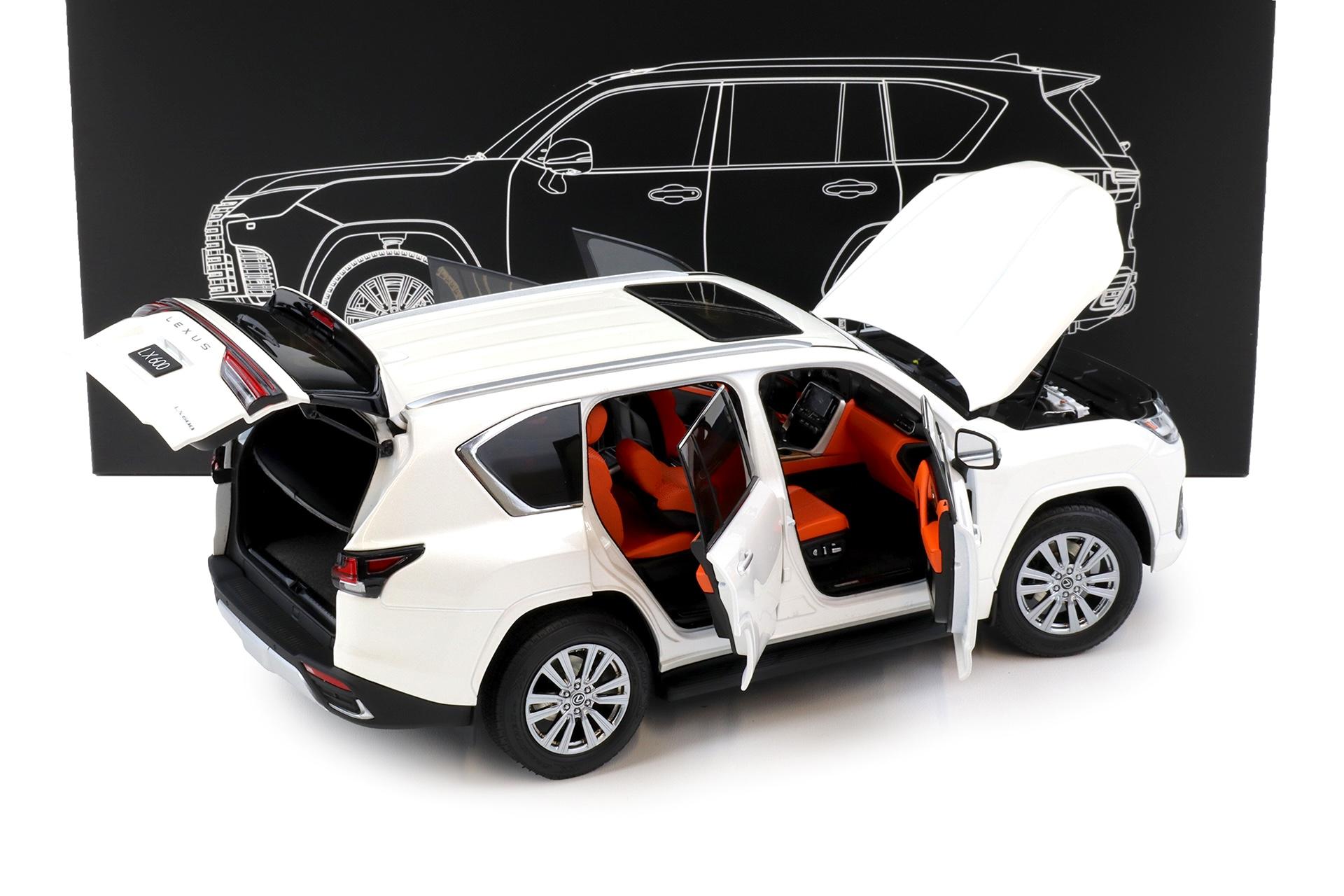 1:18 LCD Models Lexus LX600 SUV 2024 white LCD18021-WH