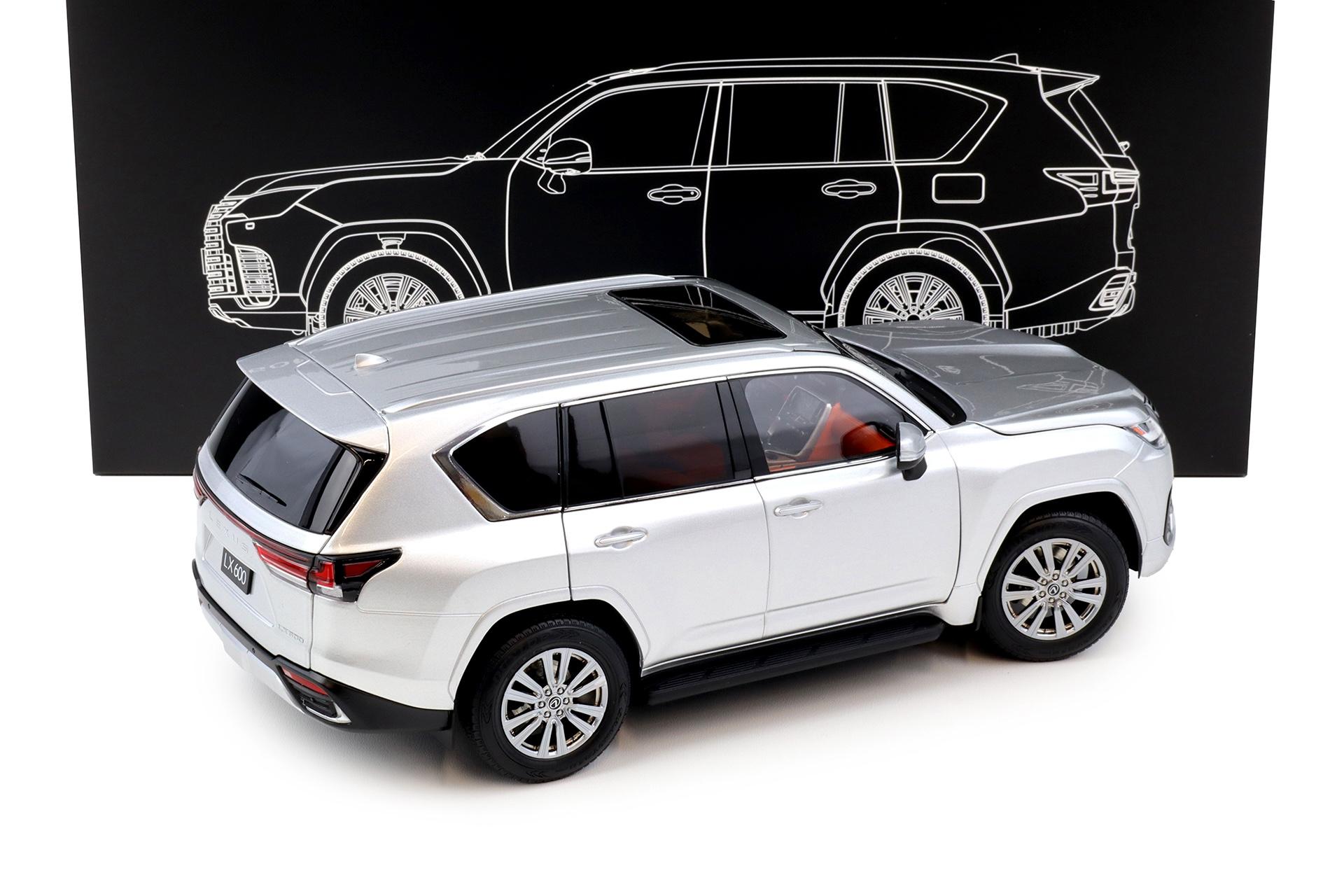 1:18 LCD Models Lexus LX600 SUV 2024 silver metallic LCD18021-SI