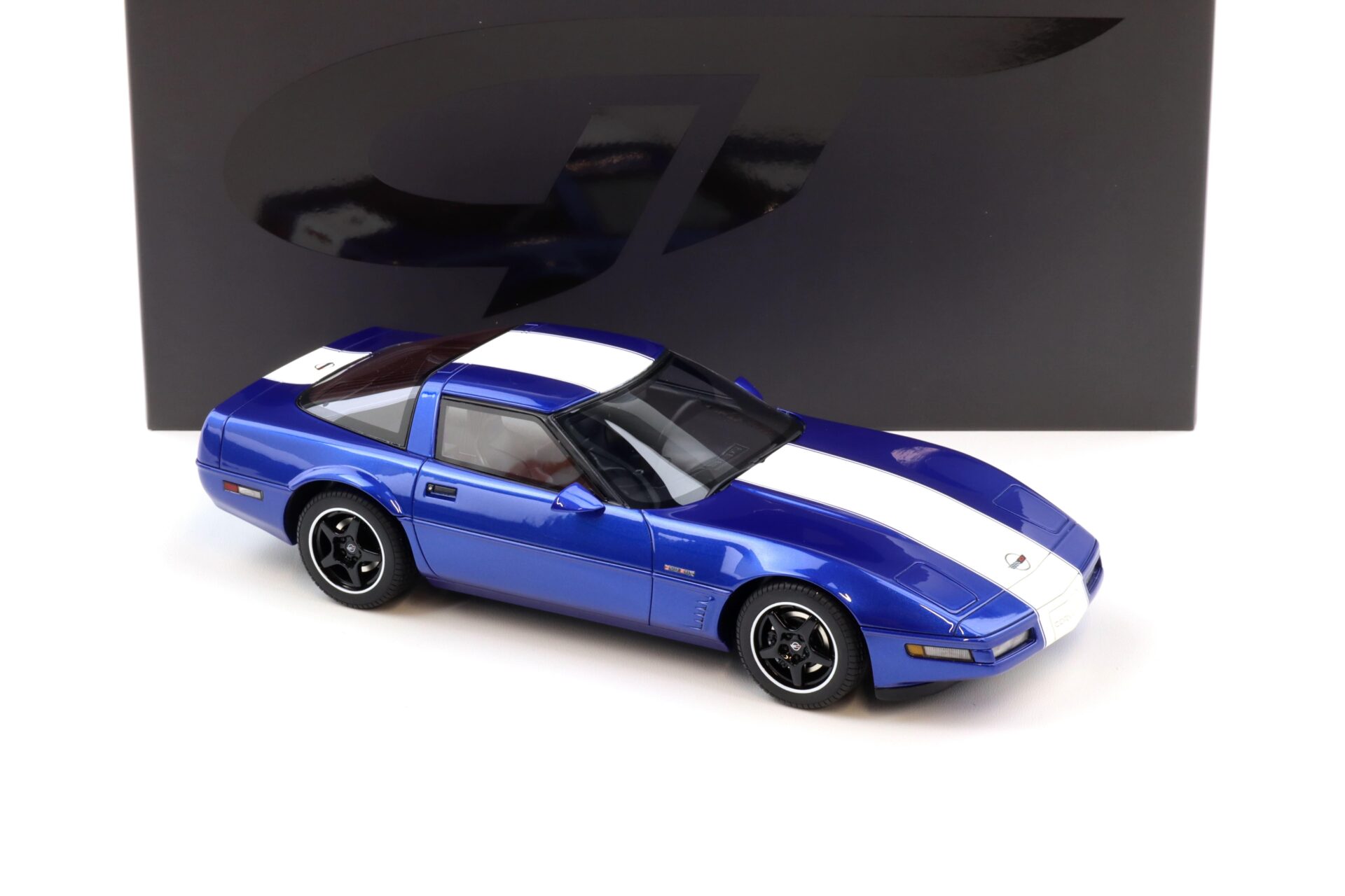 1:18 GT Spirit GT538 Chevrolet Corvette C4 Gran Sport Admiral blue 1996
