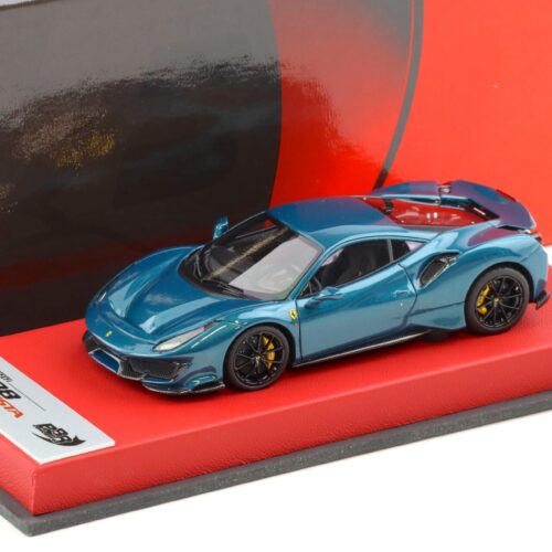 1:43 BBR Ferrari 488 Pista Blu Capri with leather base - Limited 15 pcs.