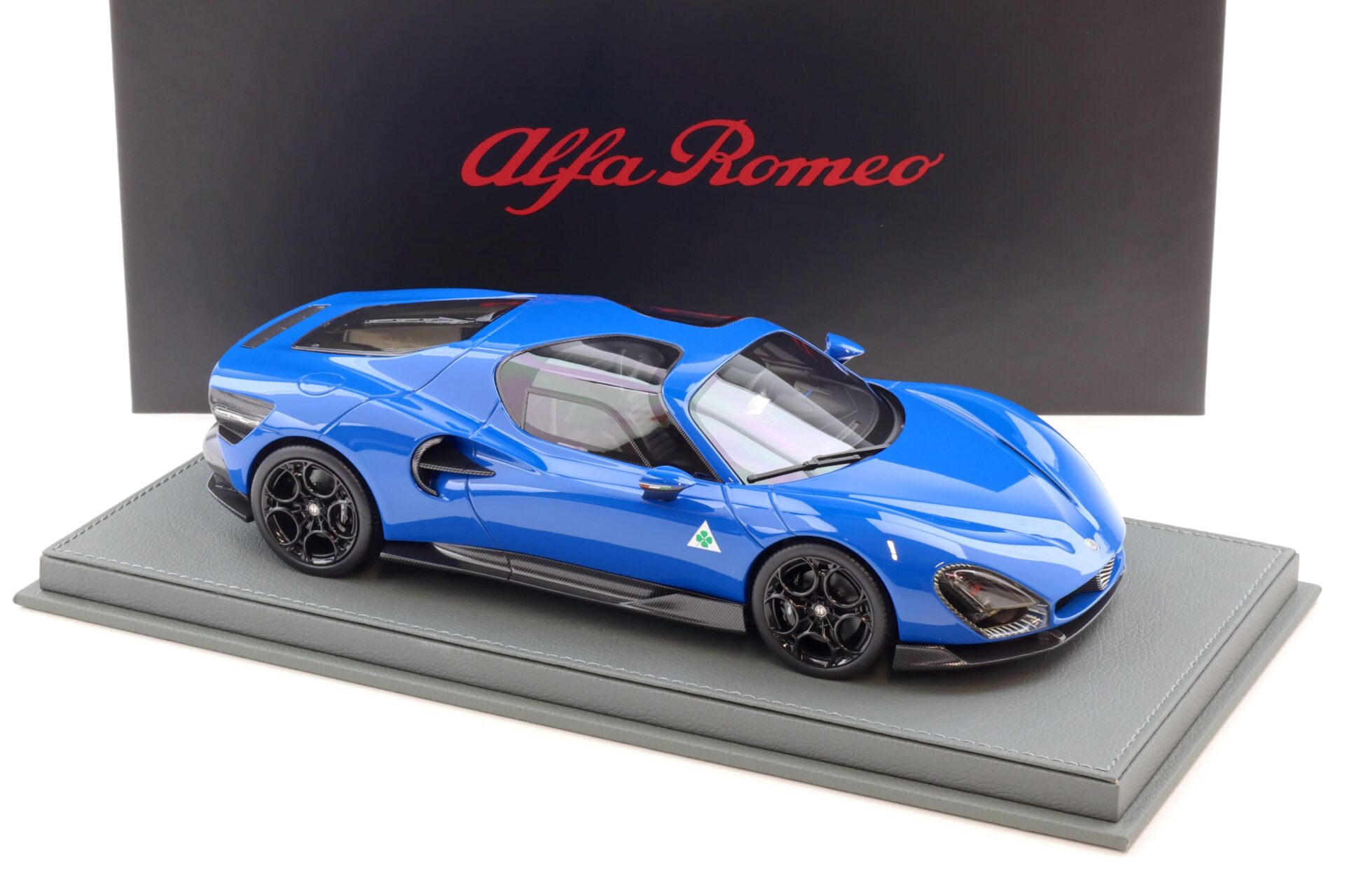 1:18 BBR Alfa Romeo 33 Stradale Blue reale - Limited 133 pcs.