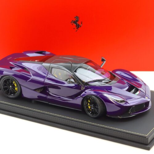 1:18 BBR Ferrari LaFerrari purple Dubai/ Viola Vio 2012 with Showcase - Limited 300 pcs.
