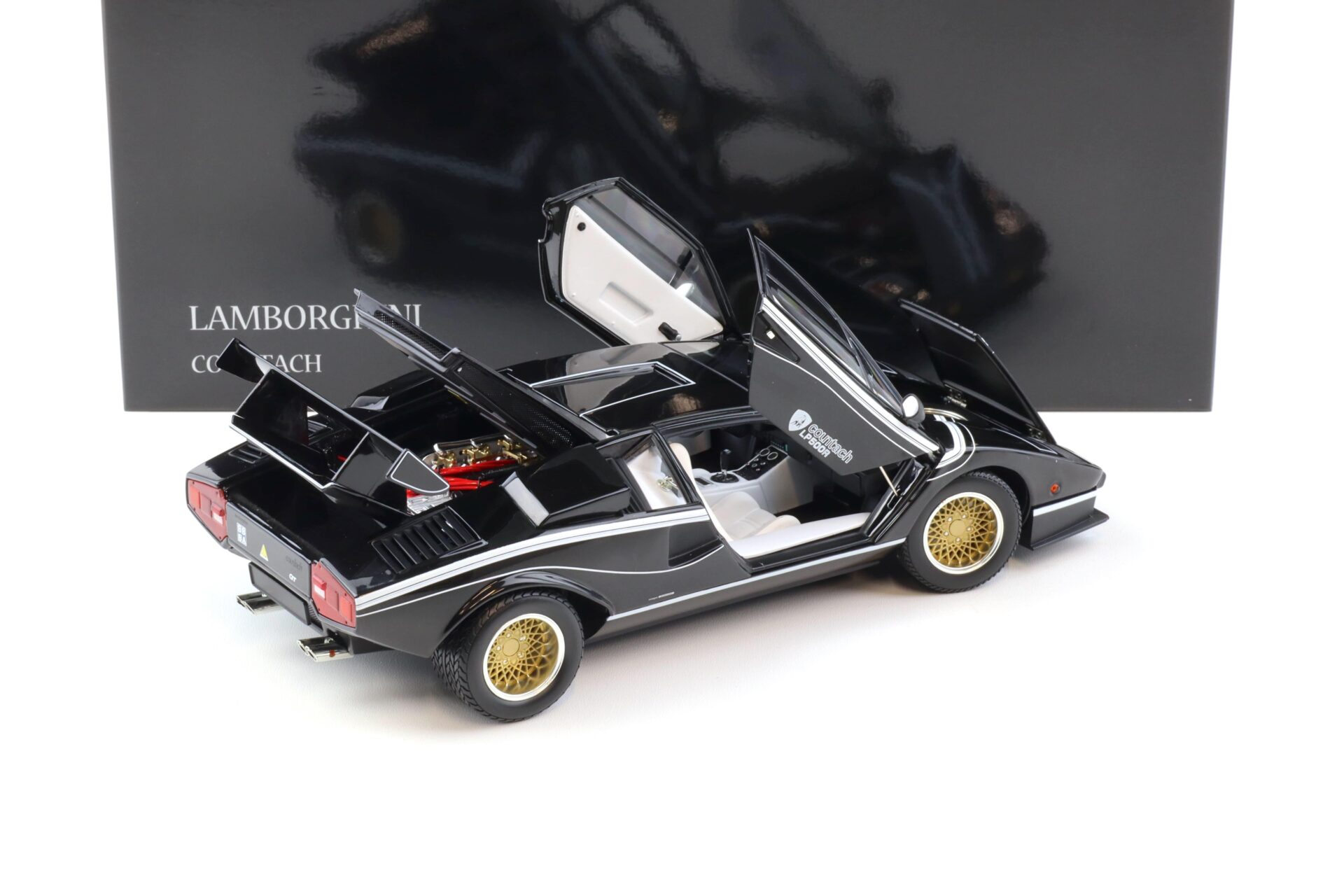 1:18 Kyosho Lamborghini Countach LP 500R Coupe black/ gold wheels 08320C