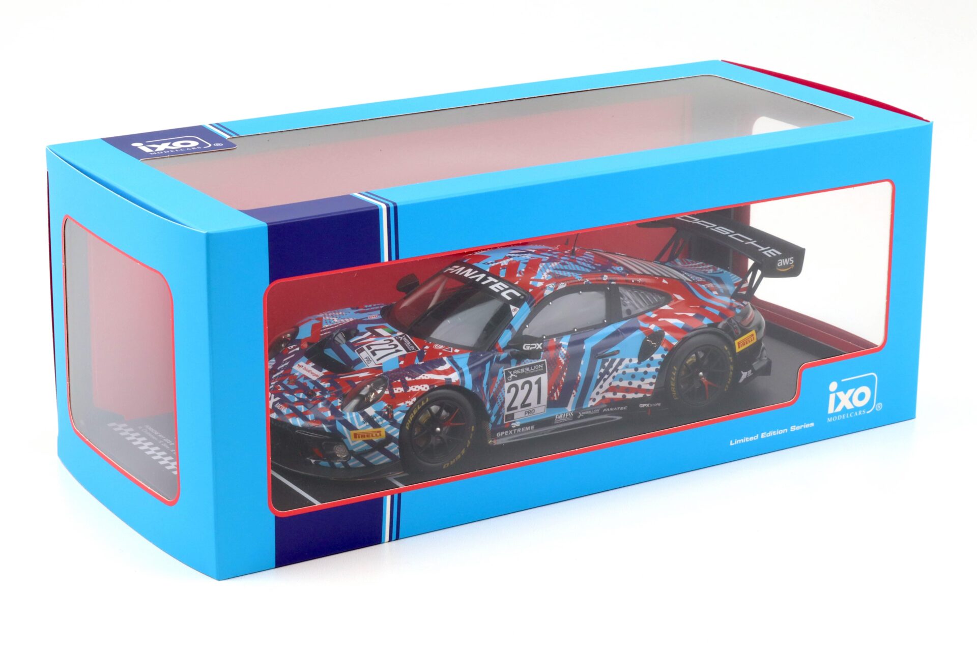 1:18 IXO Porsche 911 992 GT3 R #221 Test Days 24h SPA 2022 GPX Martini Racing