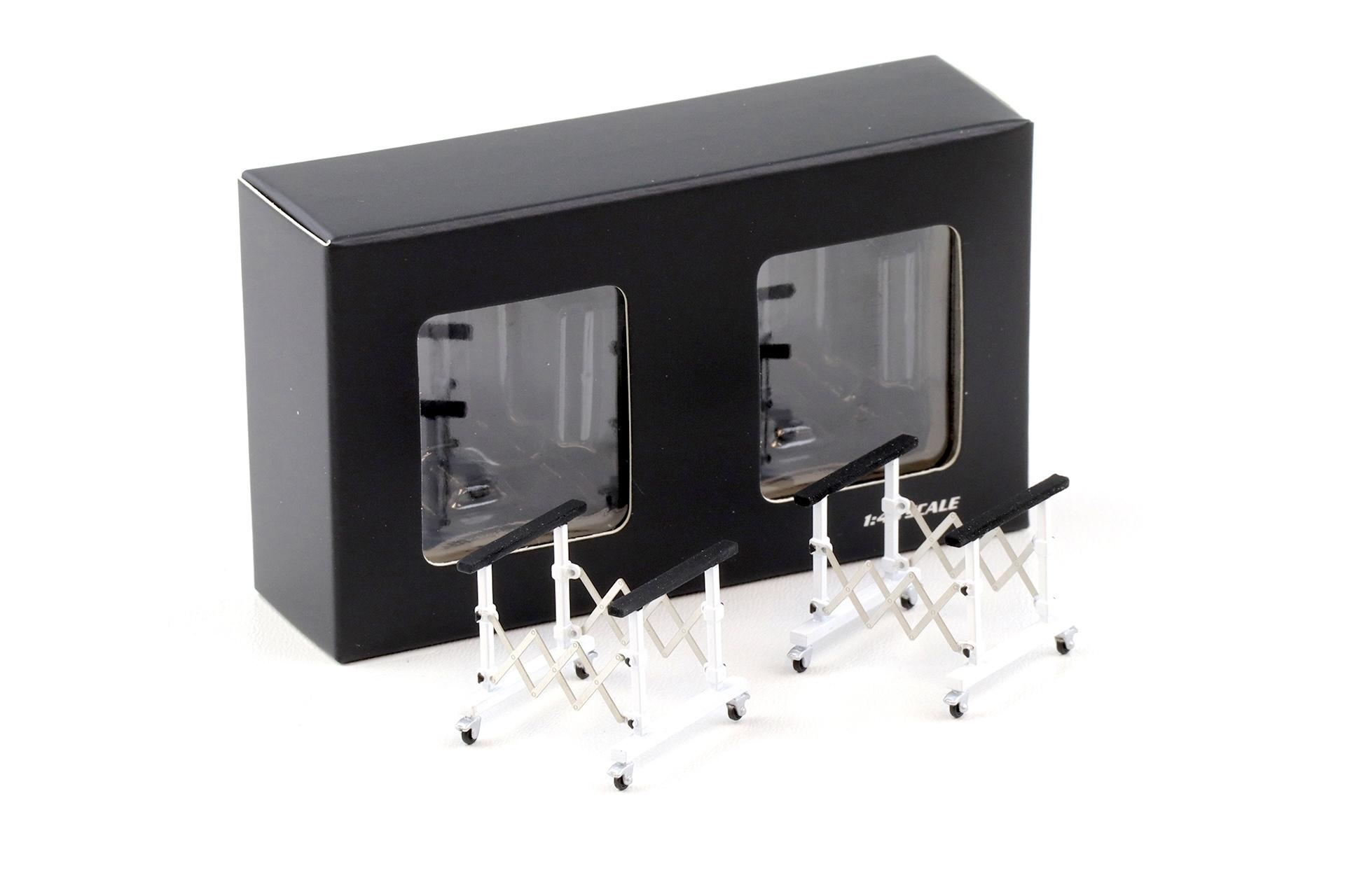 1:43 LCD Models Hood Holder Set 2 pcs. Semi Gloss white LCD-09-SGW