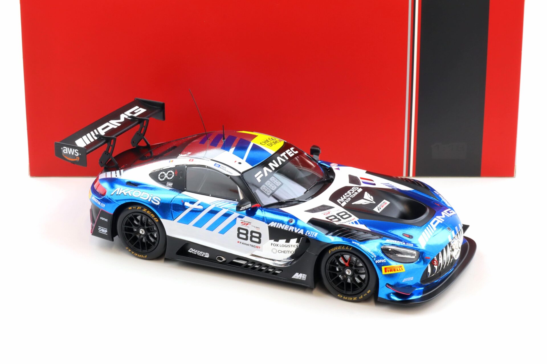 1:18 IXO Mercedes AMG GT3 EVO #88 GTWC Champion 2023 AMG Team AKKodis ASP