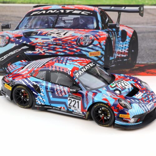 1:18 IXO Porsche 911 992 GT3 R #221 Test Days 24h SPA 2022 GPX Martini Racing