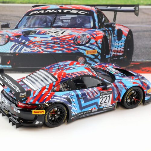 1:18 IXO Porsche 911 992 GT3 R #221 Test Days 24h SPA 2022 GPX Martini Racing