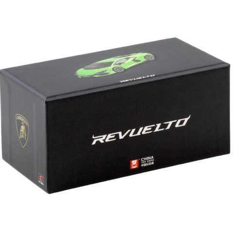 1:64 LCD Models Lamborghini Revuelto Coupe Apple green matt LCD64042-AG