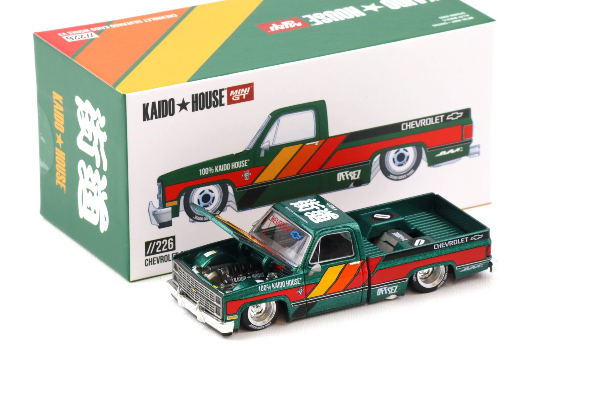 1:64 TSM Mini GT Kaido House Chevrolet Silverado Kaido Works V3 1980