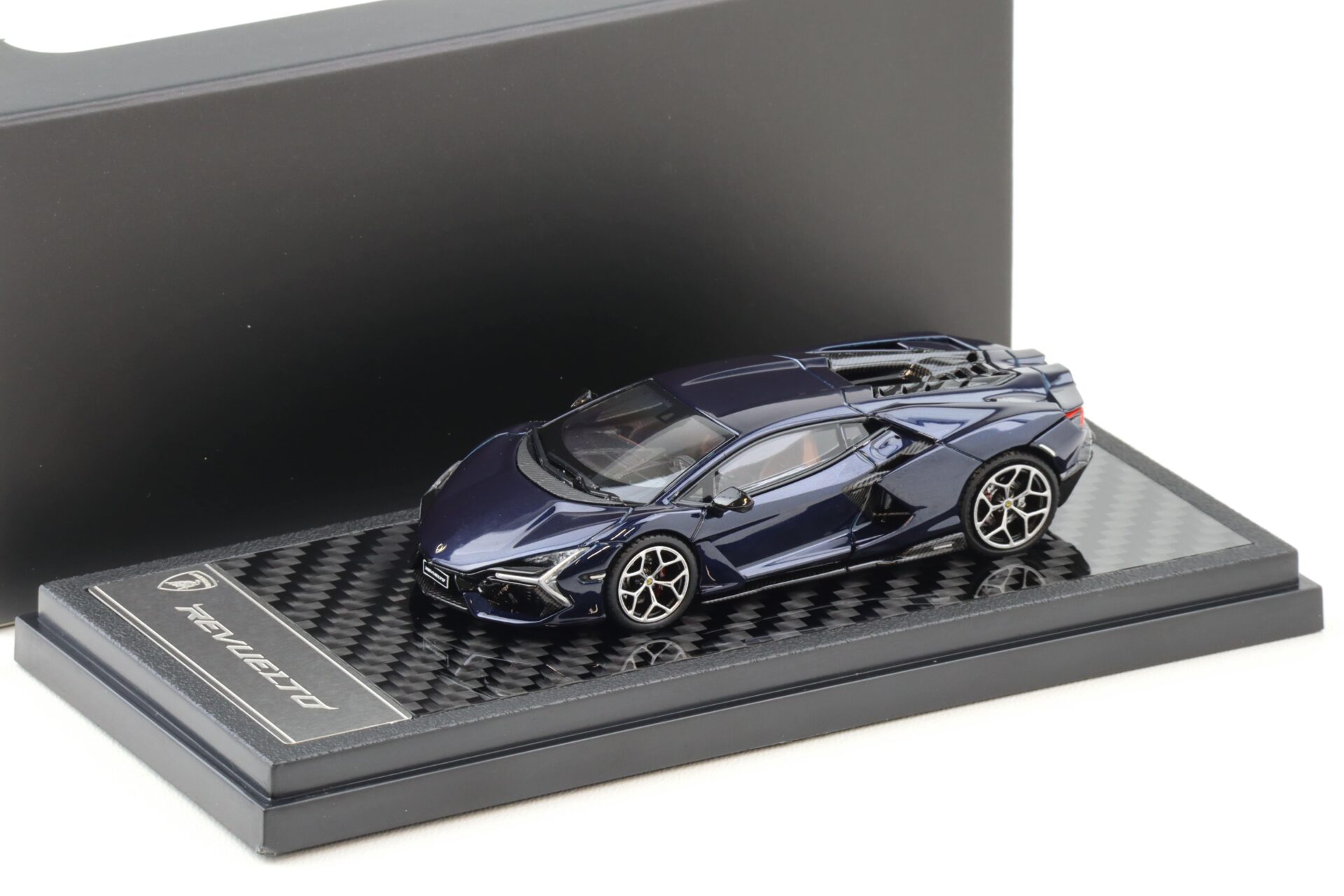 1:64 LCD Models Lamborghini Revuelto Coupe dark blue LCD64042-BU