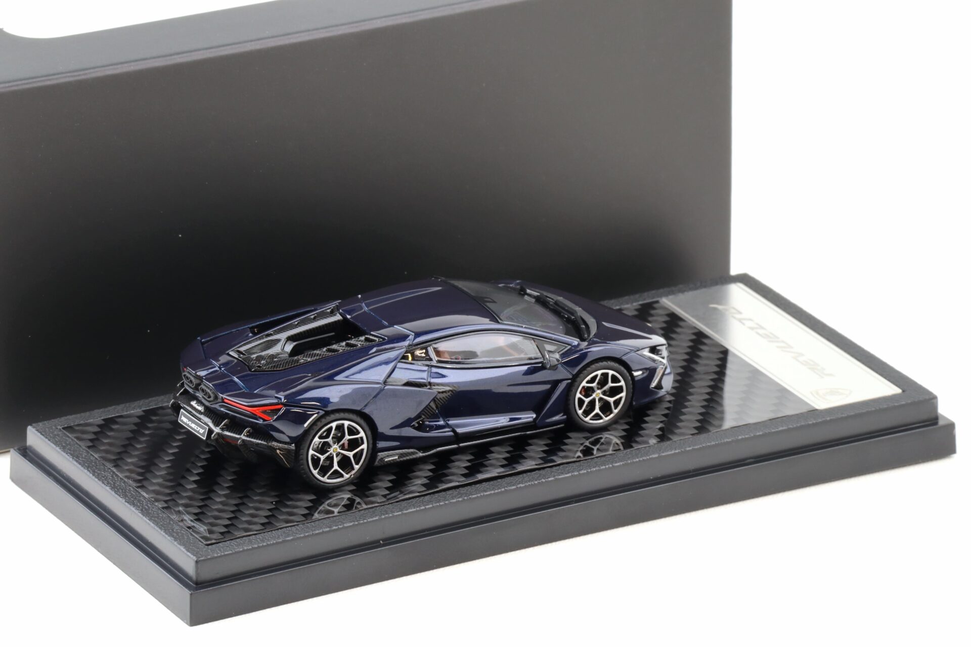 1:64 LCD Models Lamborghini Revuelto Coupe dark blue LCD64042-BU