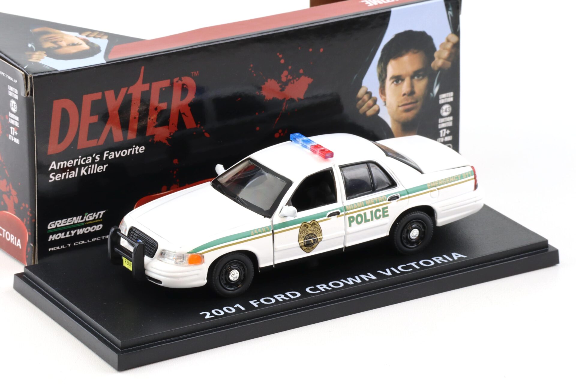 1:43 Greenlight 2001 Ford Crown Victoria Miami Metro Police DEXTER white