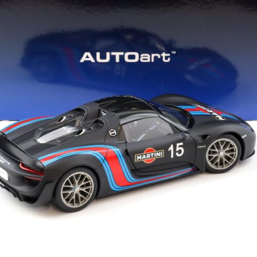 1:18 AUTOart Porsche 918 Spyder Weissach Package 2013 black/ Martini Livery 77929
