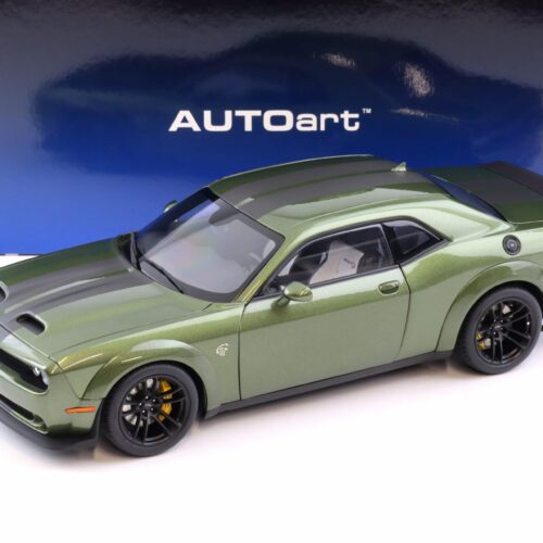 1:18 AUTOart Dodge Challenger SRT Jailbreak 2022 F8 green metallic 71761