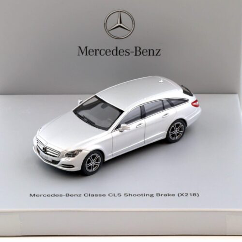1:43 Norev Mercedes CLS Shooting Brake X218 Paris Motorshow 2012 silver DEALER VERION