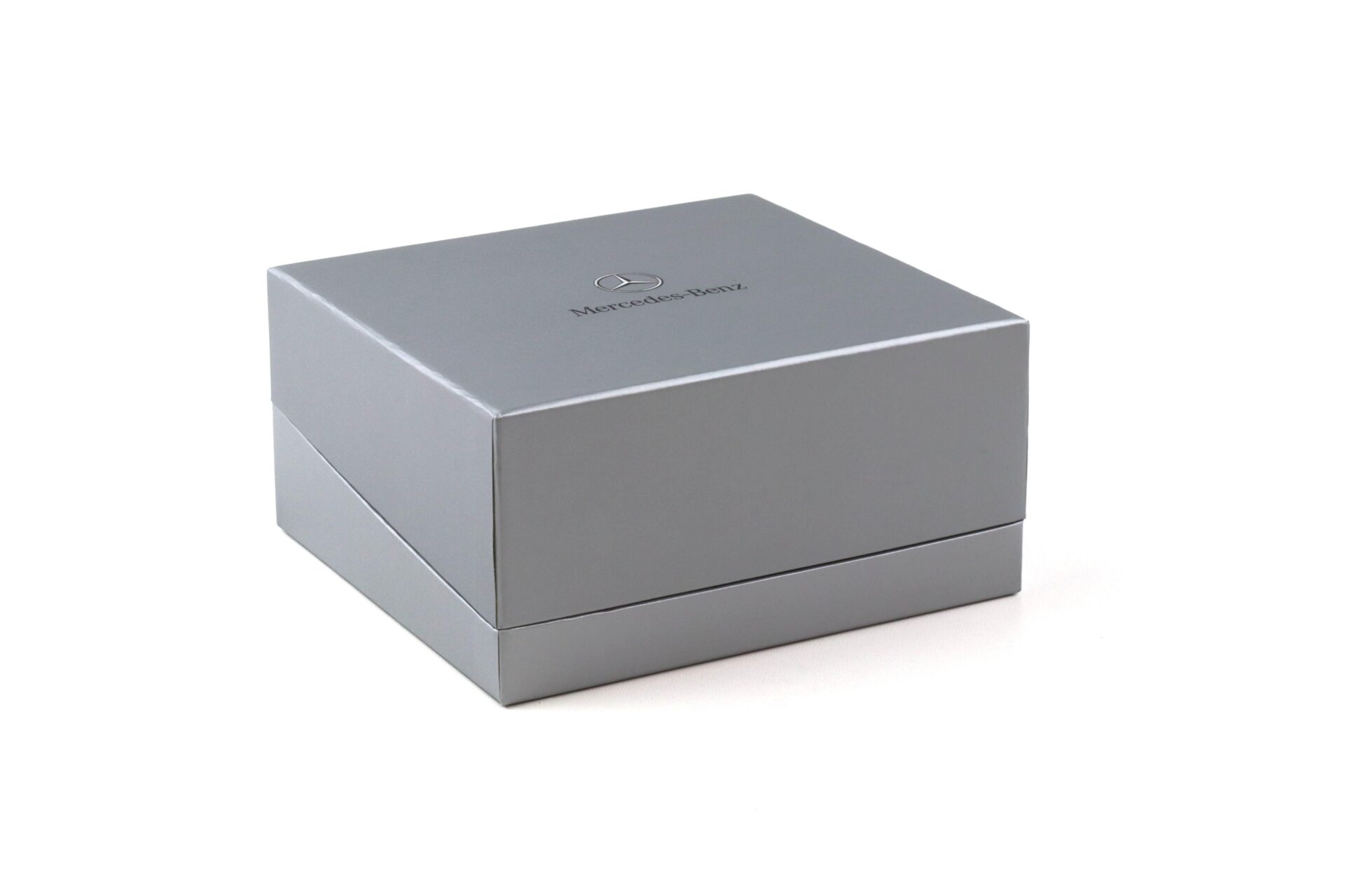 1:43 Norev Mercedes CLS Shooting Brake X218 Paris Motorshow 2012 silver DEALER VERION