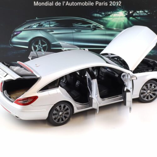 1:18 Norev Mercedes CLS Shooting Brake X218 Paris Motorshow 2012 silver DEALER VERION