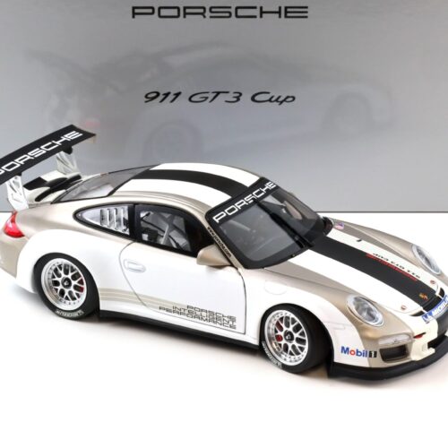 1:18 Minichamps Porsche 911 997 GT3 CUP Presentation 2011 WAP DEALER