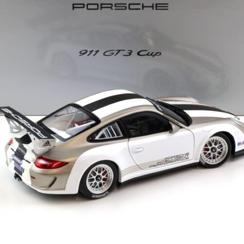1:18 Minichamps Porsche 911 997 GT3 CUP Presentation 2011 WAP DEALER