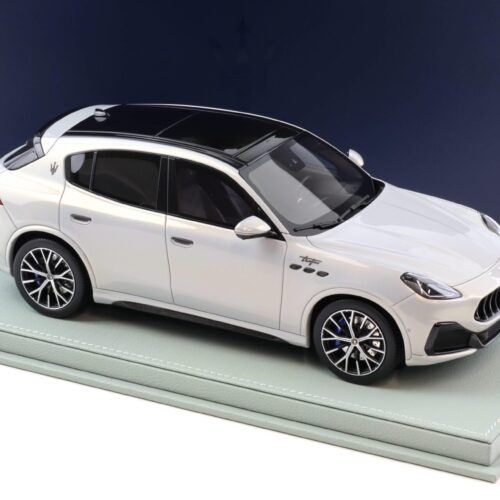 1:18 BBR Maserati Grecale Trofeo 2022 Greyish blue metallic DEALER VERSION