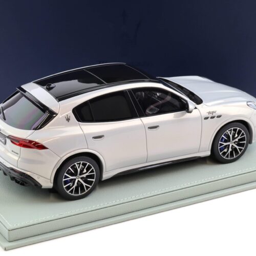 1:18 BBR Maserati Grecale Trofeo 2022 Greyish blue metallic DEALER VERSION