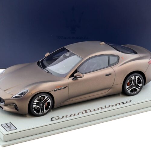 1:18 BBR Maserati Granturismo Folgore 2023 Rame Folgore metallic DEALER VERSION