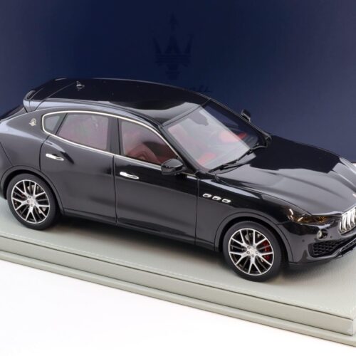 1:18 BBR Maserati Levante 2016 Nero Ribelle metallic DEALER VERSION