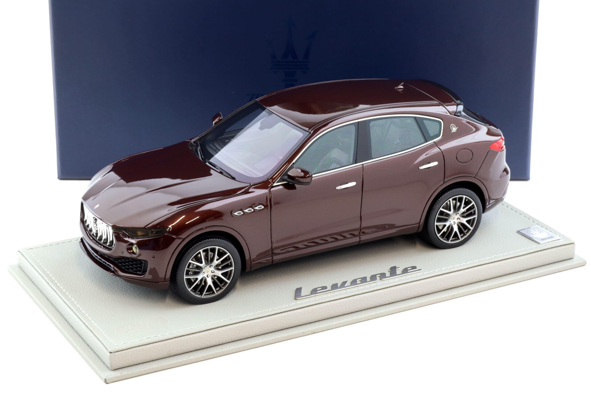 1:18 BBR Maserati Levante 2016 Rame metallic DEALER VERSION