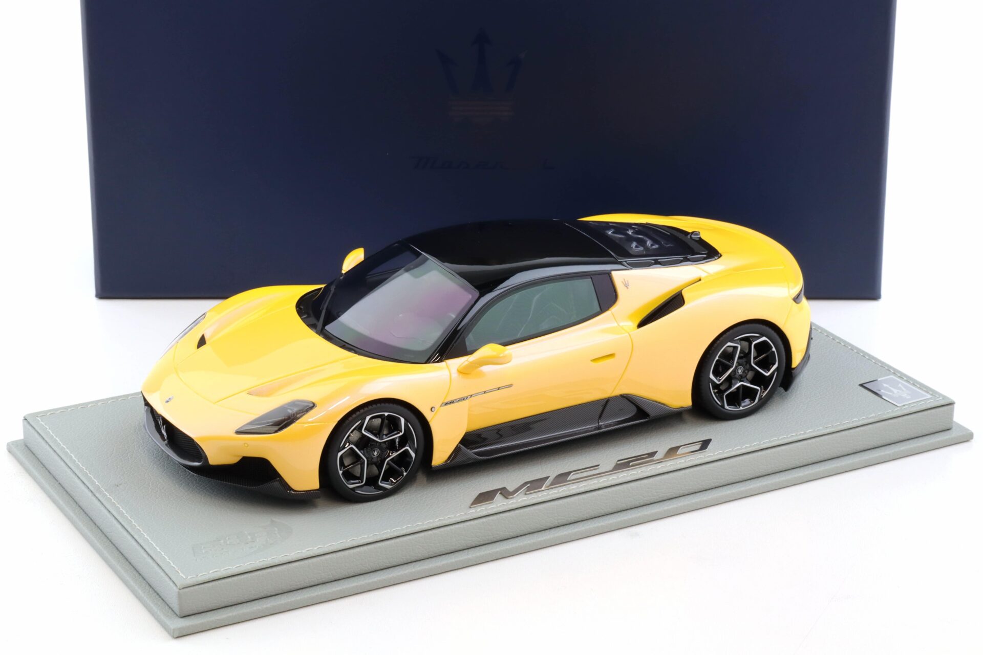 1:18 BBR Maserati MC20 Coupe 2020 Giallo Genio DEALER VERSION