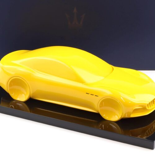 1:18 BBR Silhouette Maserati Granturismo 2023 Giallo Corse DEALER VERSION