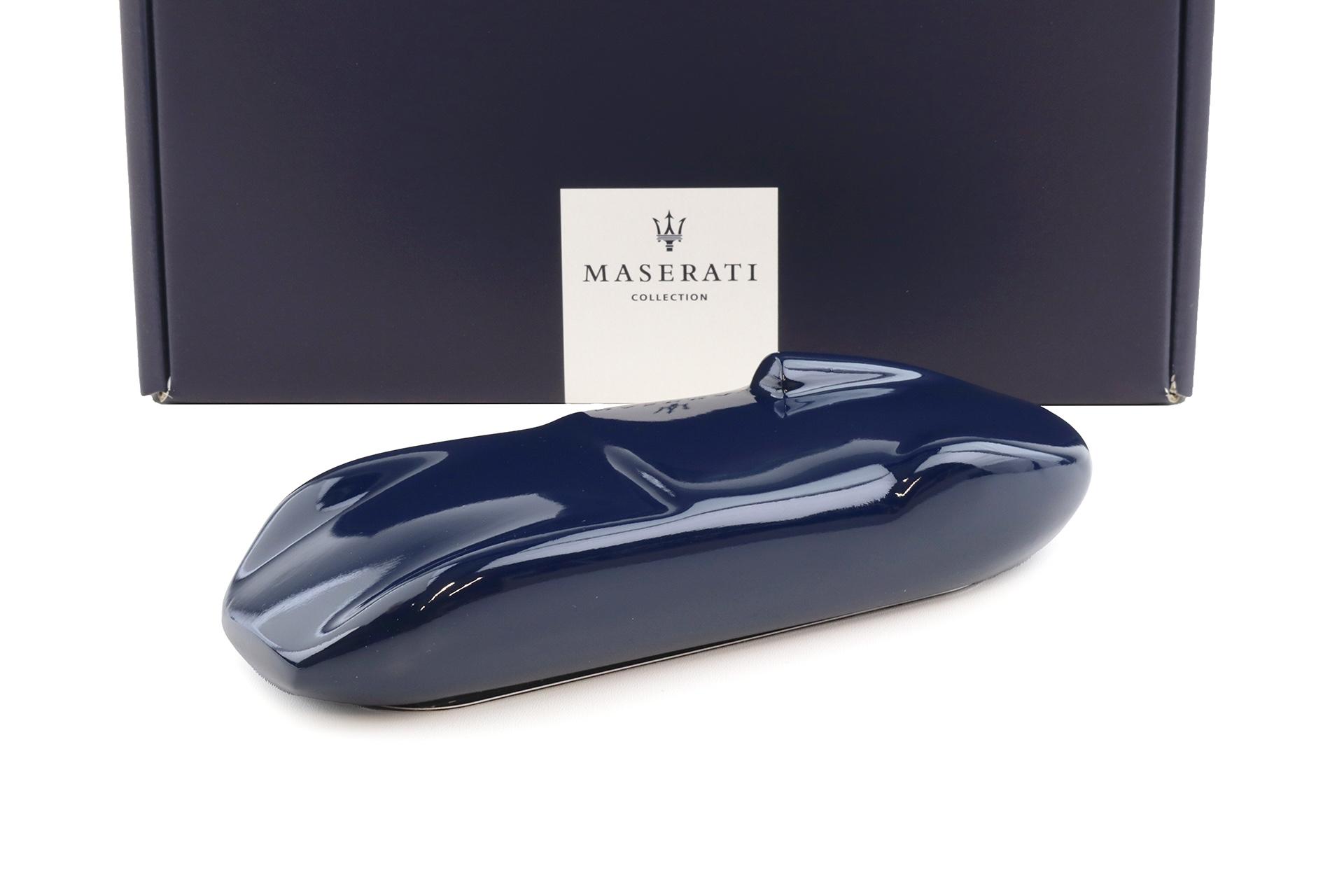 1:18 Original Maserati Silhouette 300S dark blue 1956 DEALER VERSION