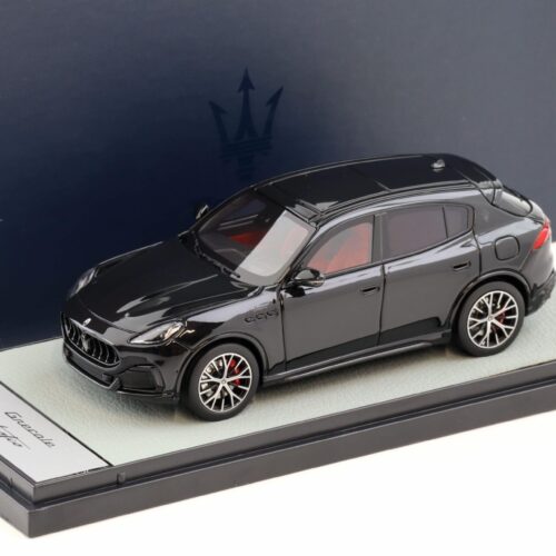 1:43 BBR Maserati Grecale Trofeo 2022 Nero Tempesta DEALER VERSION