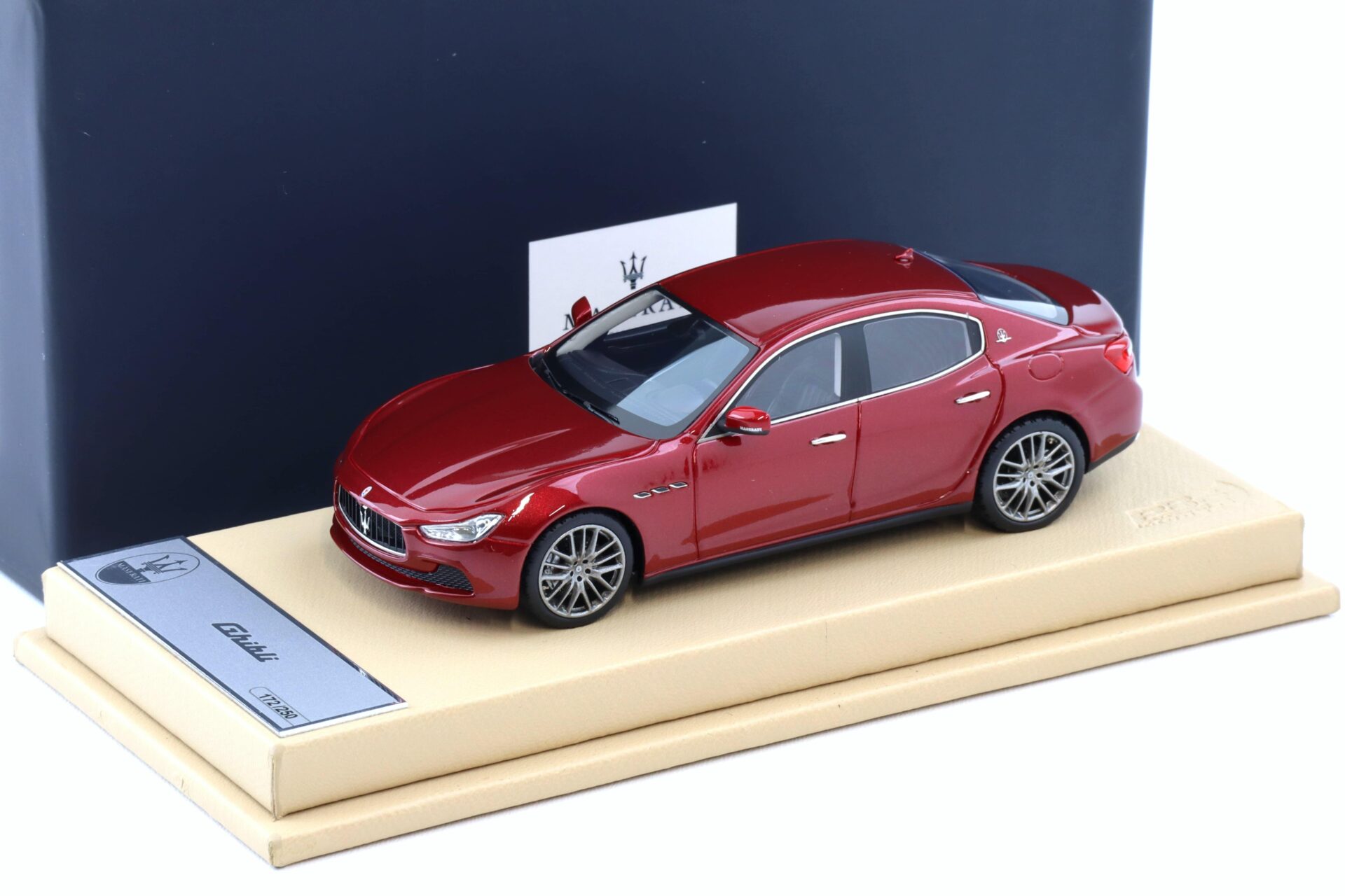 1:43 BBR Maserati Ghibli MY14 Limousine Rosso Energia DEALER VERSION