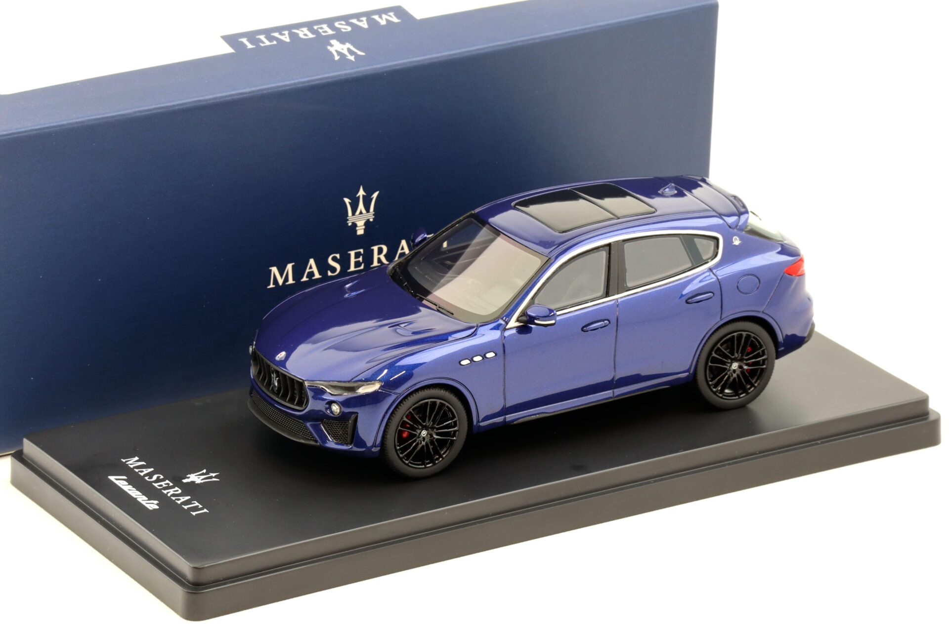 1:43 TSM Model Maserati Levante V8 Trofeo Blu Emozione DEALER VERSION
