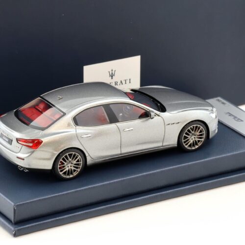 1:43 BBR Maserati Ghibli MY14 Limousine Grigio DEALER VERSION