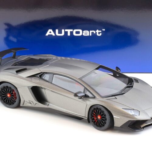 1:18 AUTOart Lamborghini Aventador LP750-4 SV Grigio Titans/ matt grey 74554