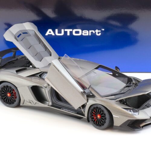 1:18 AUTOart Lamborghini Aventador LP750-4 SV Grigio Titans/ matt grey 74554