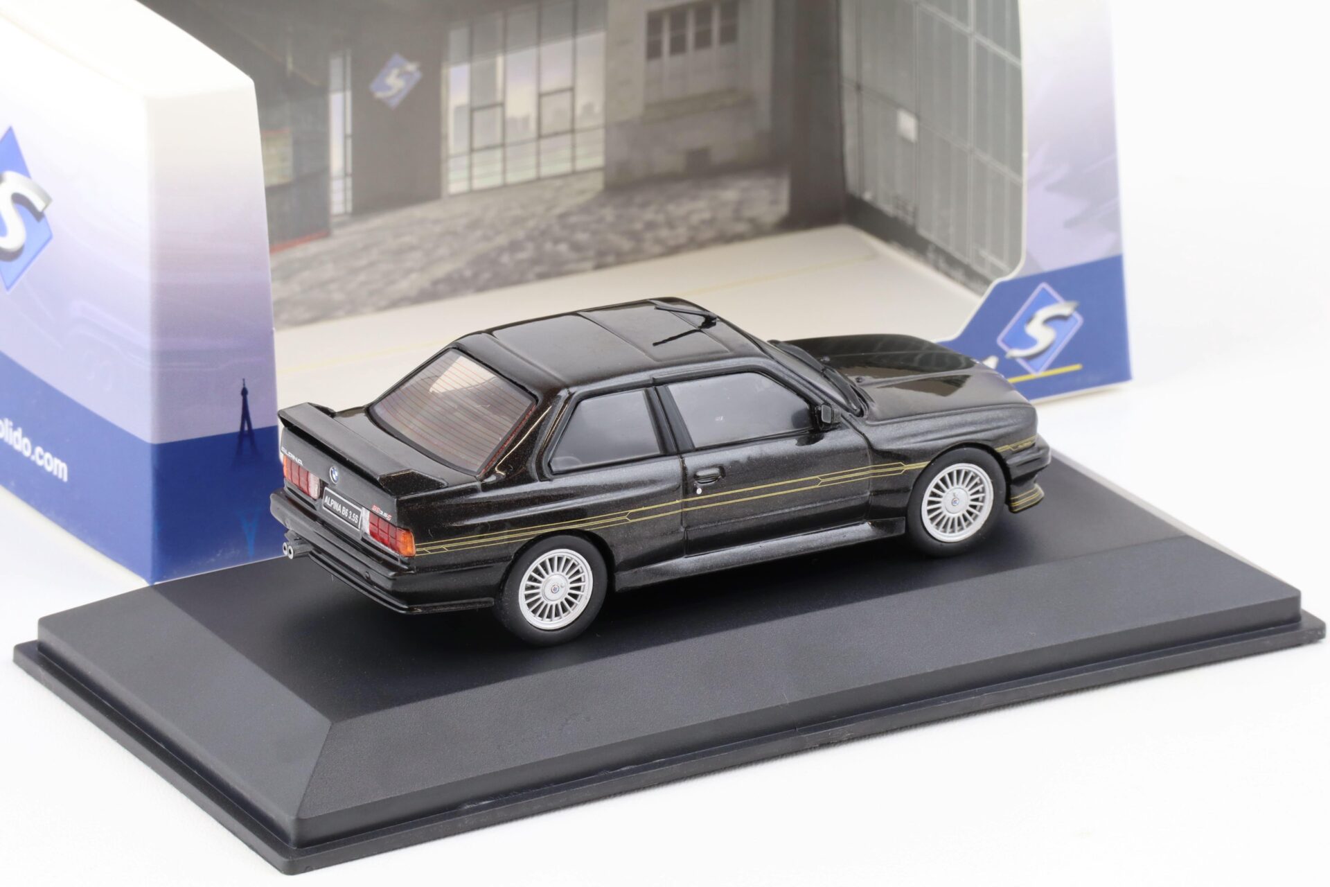 1:43 Solido BMW M3 E30 Alpina B6 3.5S Coupe black 1989