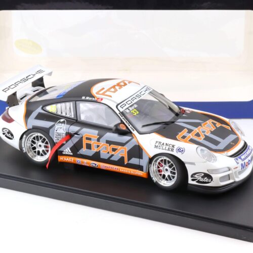 1:18 AUTOart Porsche 911 (997) GT3 CUP PCCA Zhuhai/China 2006 Matthew Marsh #33