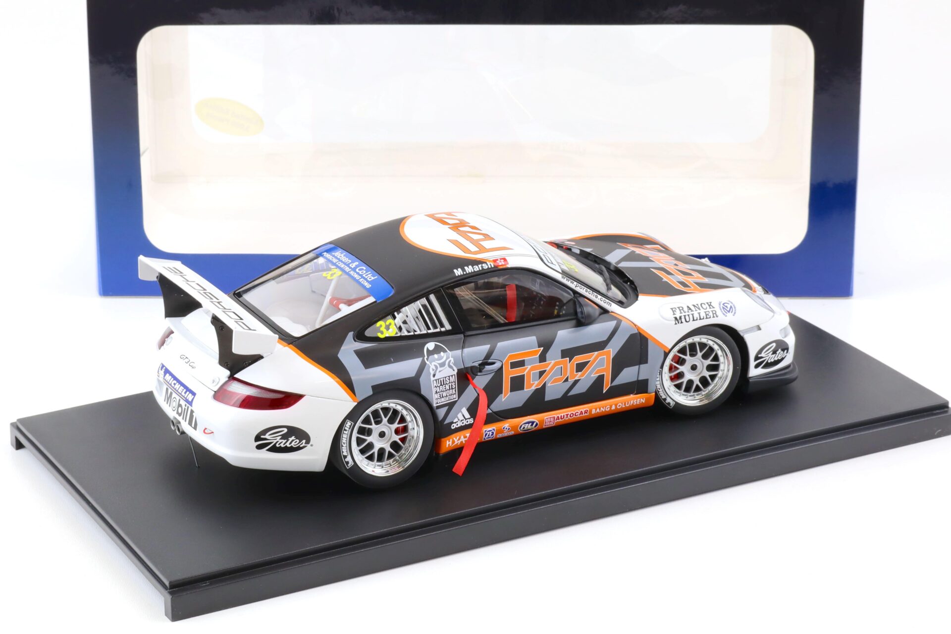 1:18 AUTOart Porsche 911 (997) GT3 CUP PCCA Zhuhai/China 2006 Matthew Marsh #33