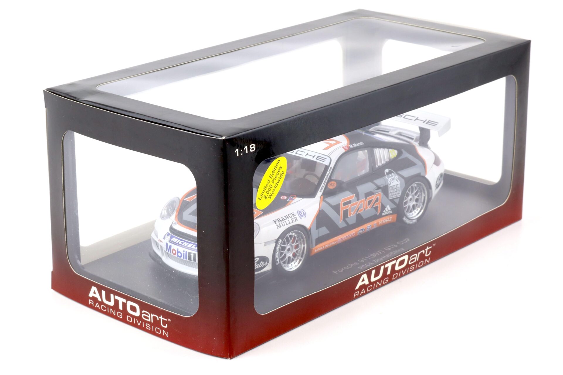 1:18 AUTOart Porsche 911 (997) GT3 CUP PCCA Zhuhai/China 2006 Matthew Marsh #33