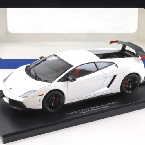 1:18 AUTOart Lamborghini Gallardo LP570 Supertrofeo Stradale Bianco Monocerus/ white