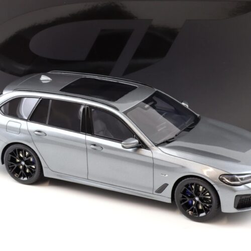 1:18 GT Spirit GT485 BMW 530E Touring xDrive M-Sport G31 grey metallic 2023