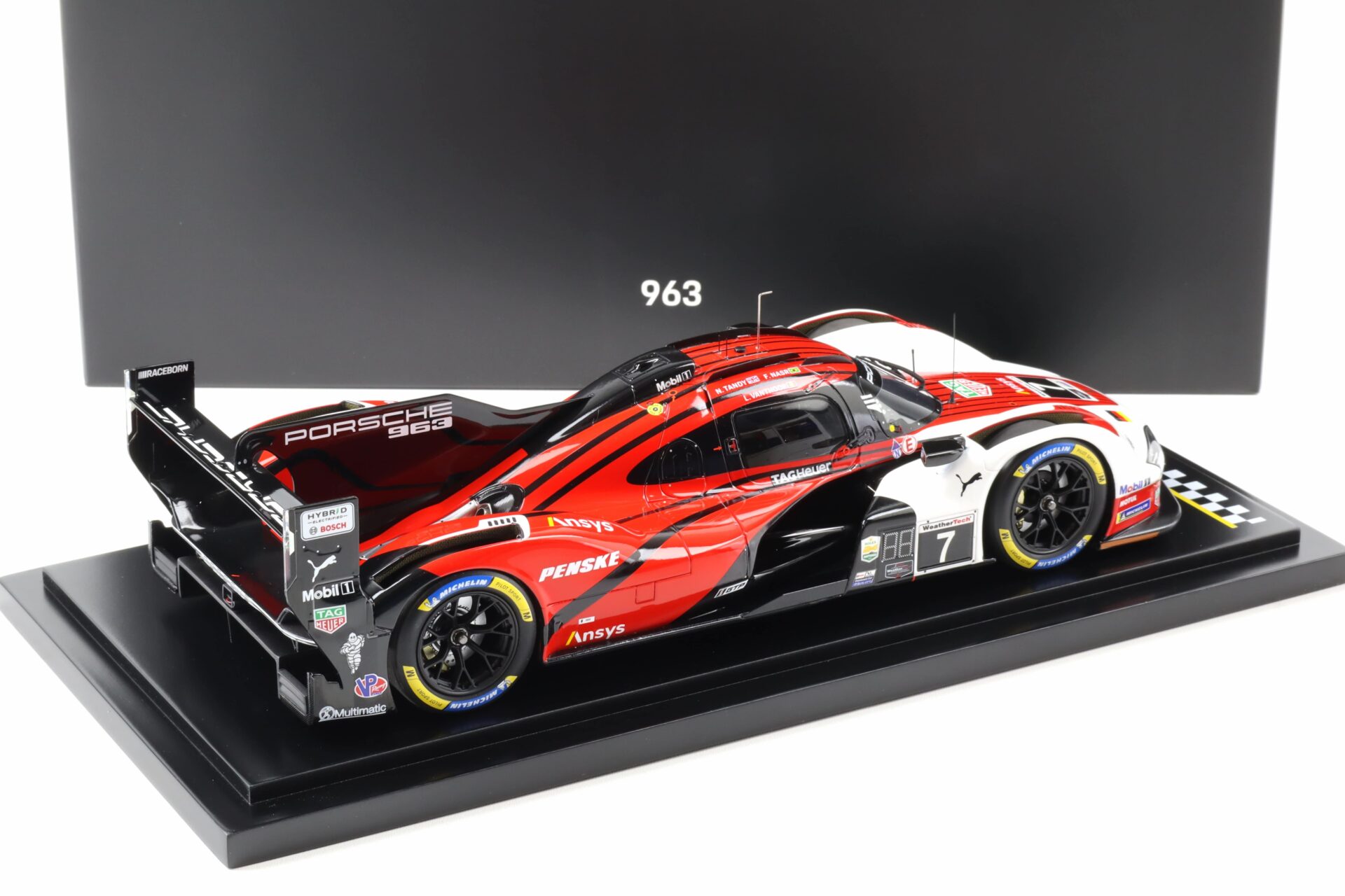 1:18 Spark Porsche 963 Winner 24h Daytona 2025 #7 red/ black WAP DEALER