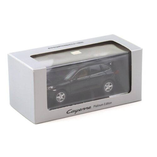 1:43 Minichamps Porsche Cayenne Platinum Edition 2013 black WAP DEALER
