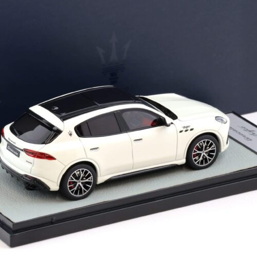 1:43 BBR Maserati Grecale Trofeo 2022 Bianco Astro DEALER VERSION