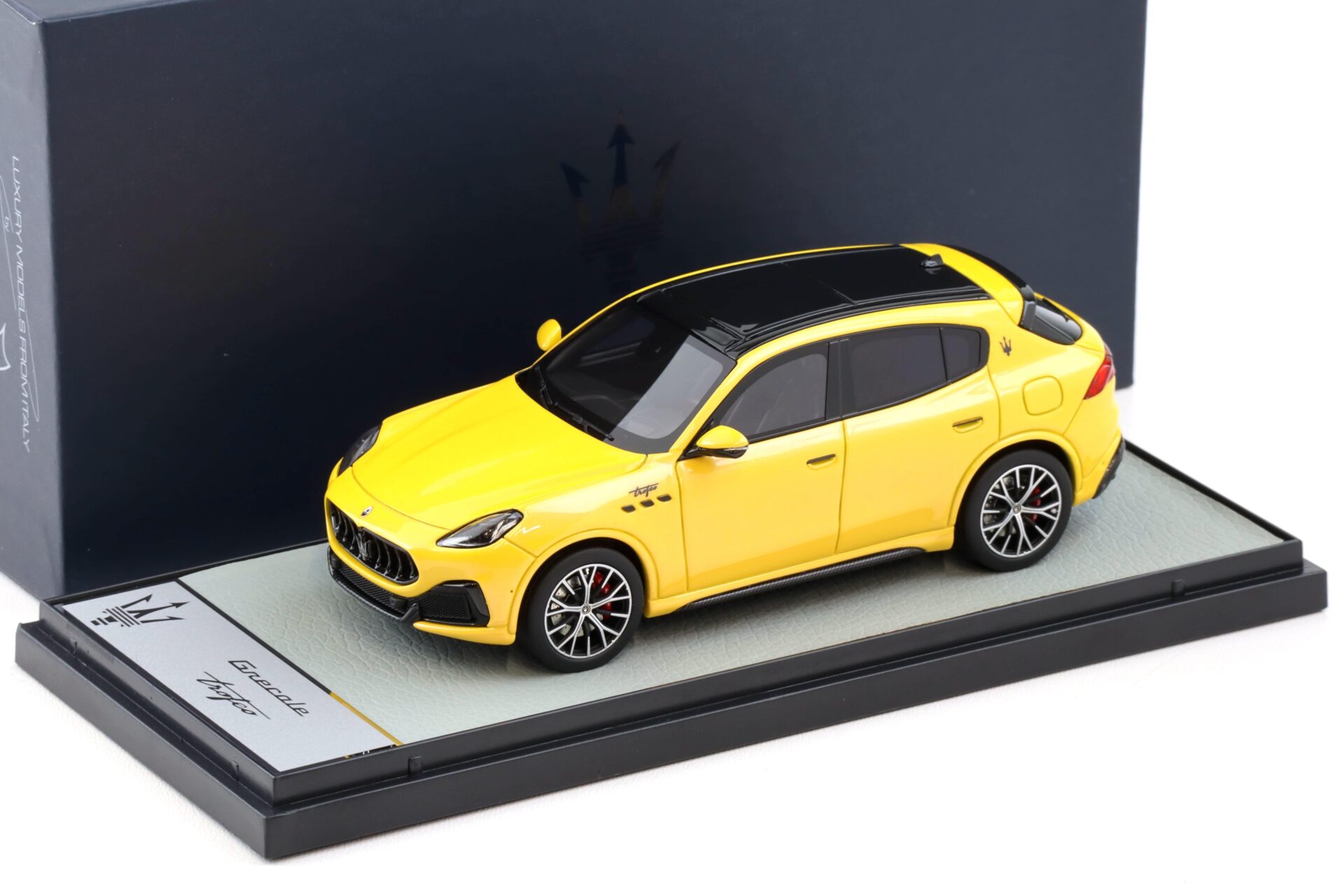 1:43 BBR Maserati Grecale Trofeo 2022 Giallo Corse DEALER VERSION
